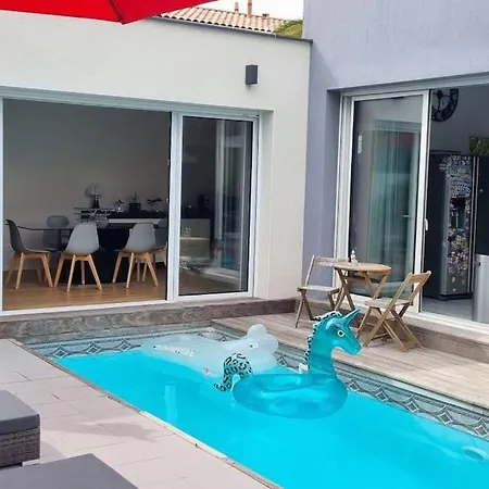 Holiday home Magnifique Maison D'architecte Bordeaux *